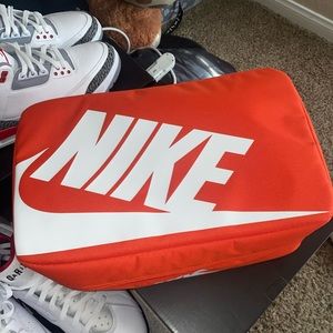 Nike sneaker traveling bag shoe box